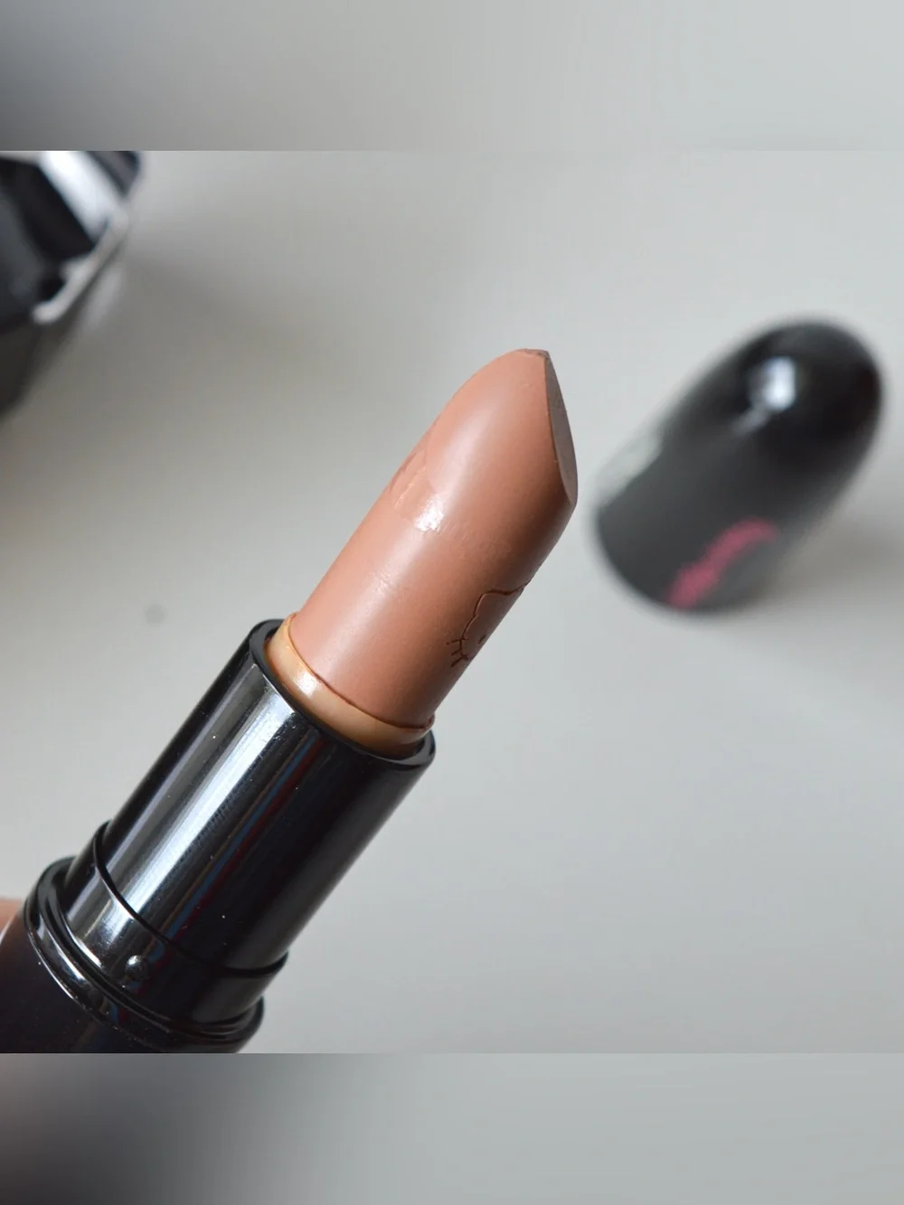 MAC Cosmetics Lipstick *FRESH BREW* Limited Edition BNIB, Hello Kitty Collection